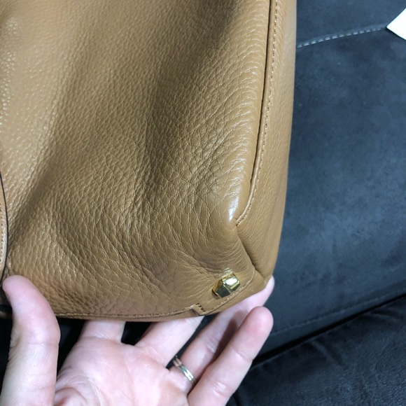 💗💗Tory Burch Thea Messenger Crossbody Bag 💗💗 - Picture 6 of 8